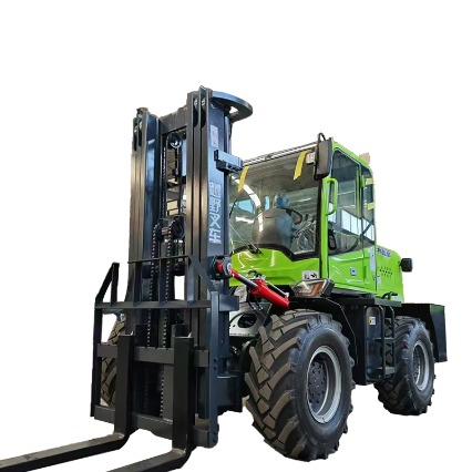 Firehjulstrækket off-road gaffeltruck
